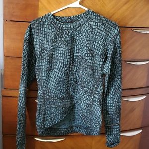 Lulumelon long sleeve